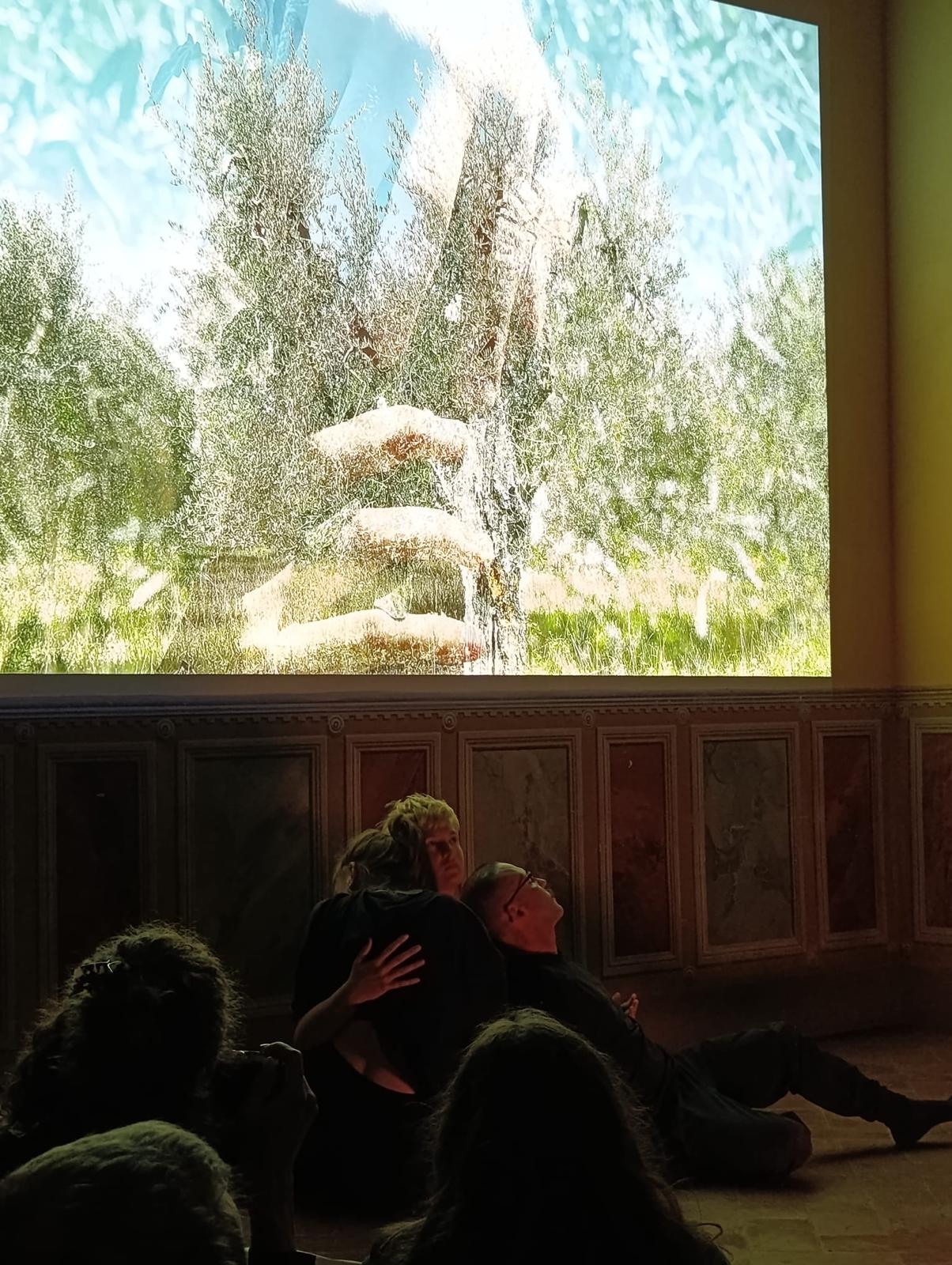 Foto von der ersten Performance im Palazzo Ricci in Montepulciano.